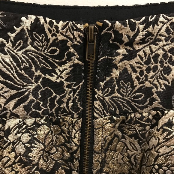 Kimchi Blue Metallic Gold Brocade Skirt 10 black full mini Urban Outfitters - Picture 7 of 10